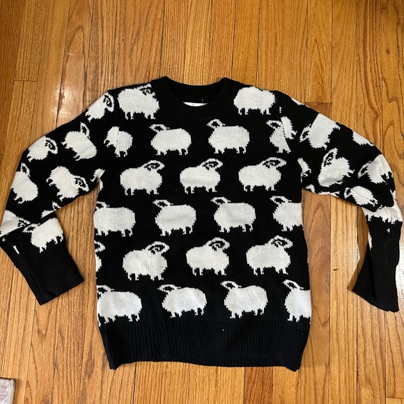 Sweaters - Black & White Sheep Motif Crewneck Sweater